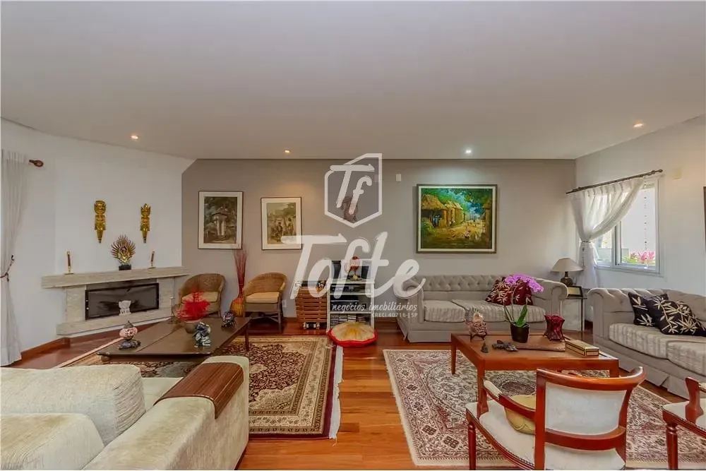 Casa, 6 quartos, 369 m² - Foto 1