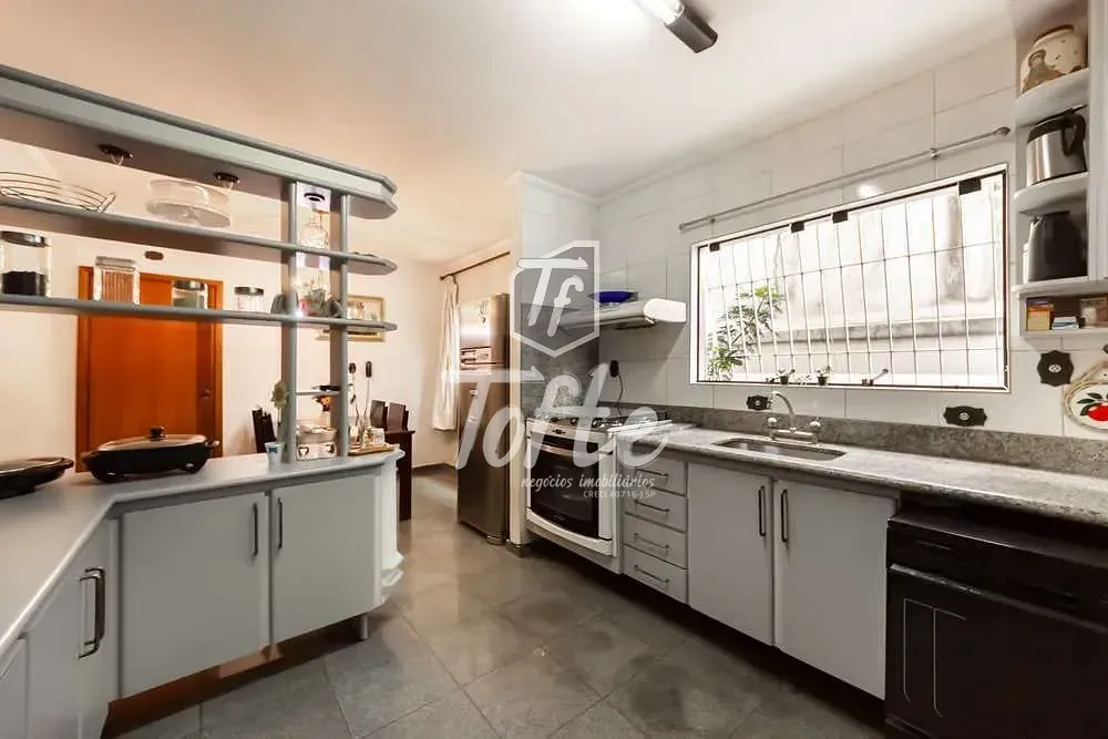 Casa, 4 quartos, 262 m² - Foto 4