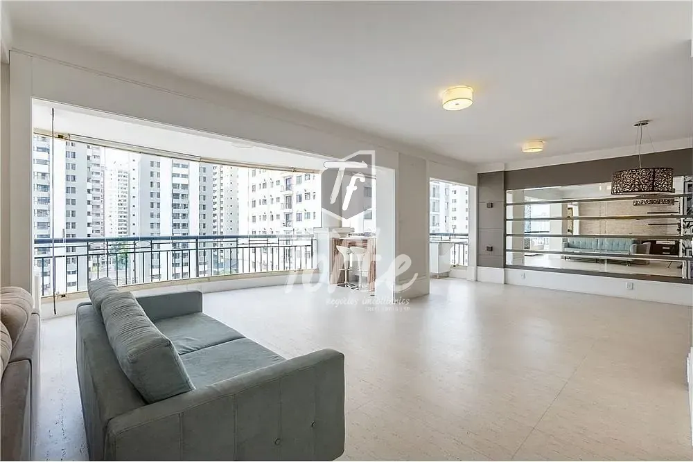 Apartamento, 3 quartos, 198 m² - Foto 1