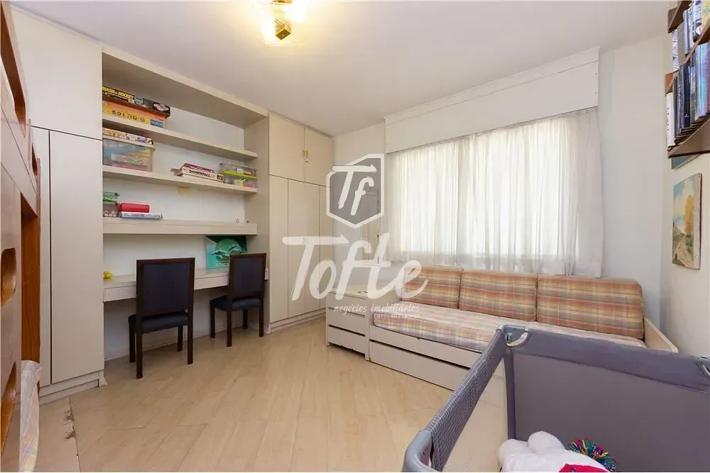 Apartamento, 3 quartos, 233 m² - Foto 2