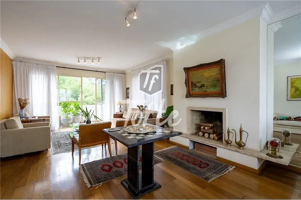 Apartamento, 3 quartos, 185 m² - Foto 1