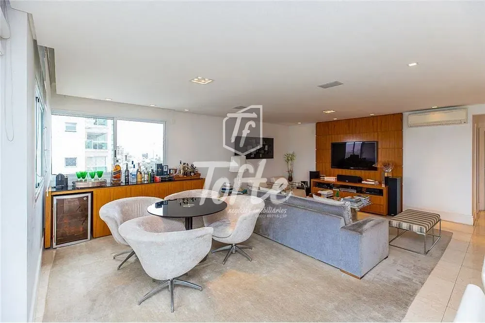 Apartamento, 4 quartos, 240 m² - Foto 4