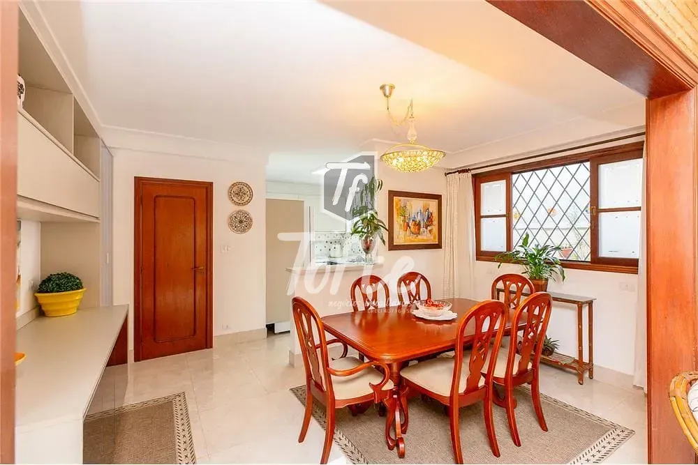 Casa, 3 quartos, 228 m² - Foto 4