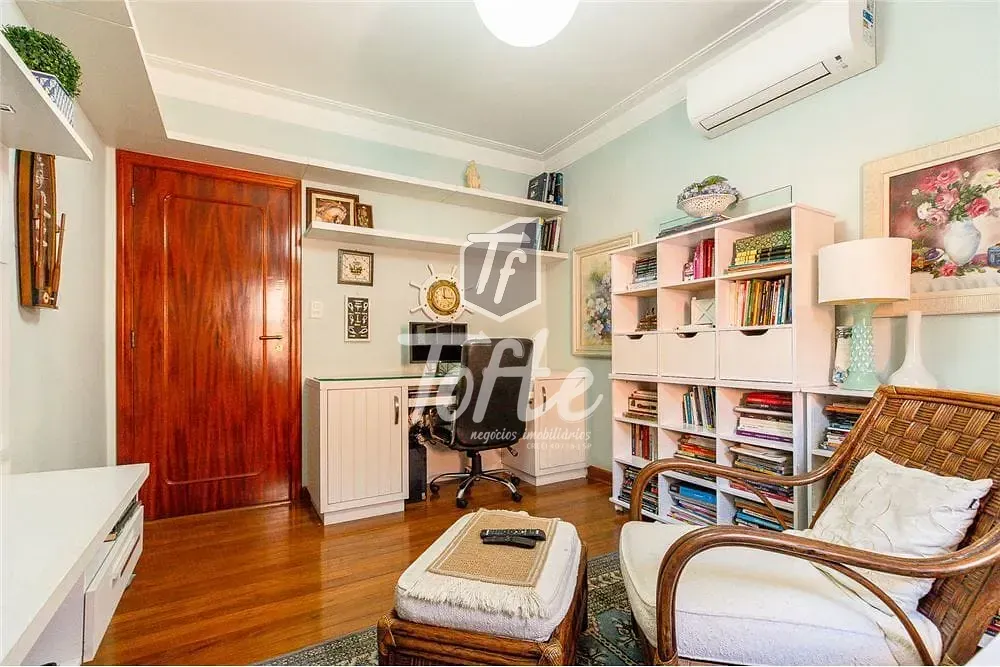Casa, 3 quartos, 228 m² - Foto 2