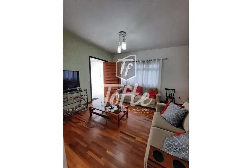 Casa, 3 quartos, 210 m² - Foto 1