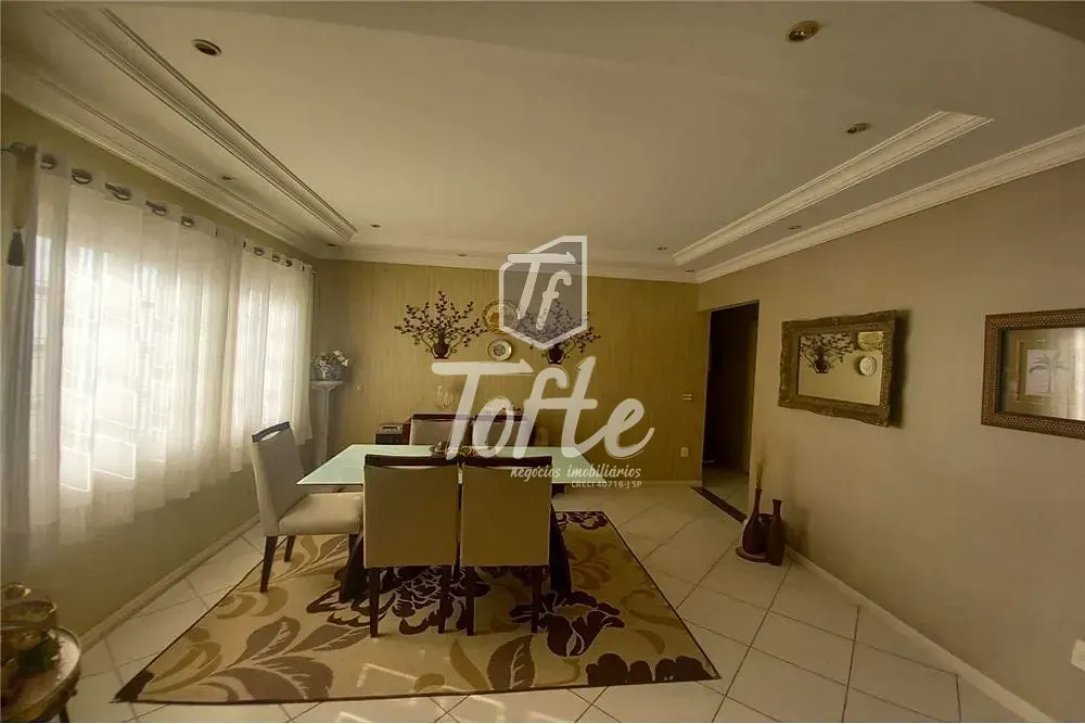 Casa, 4 quartos, 247 m² - Foto 2