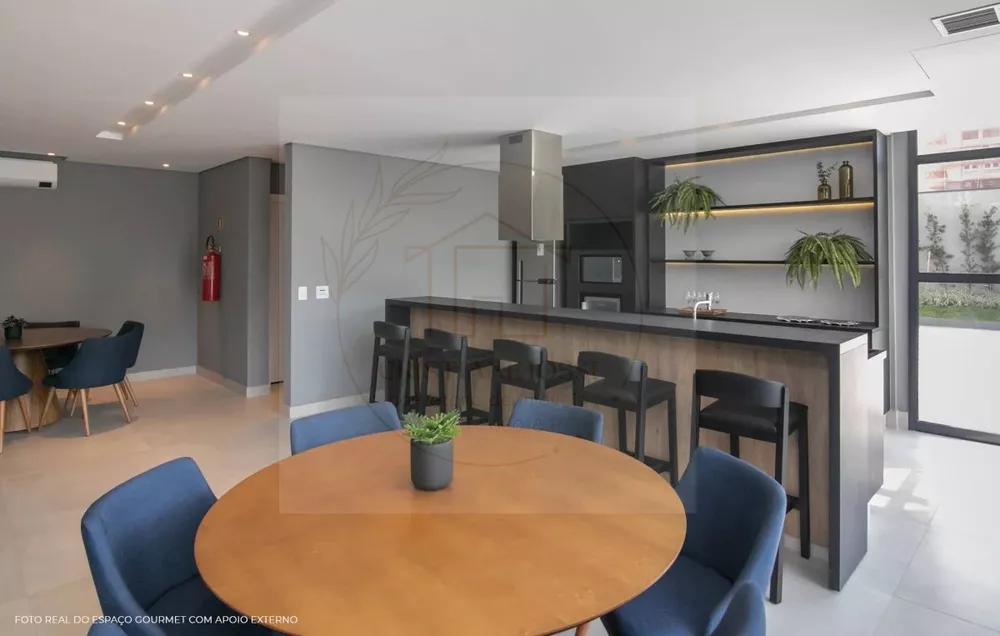 Apartamento à venda com 3 quartos, 158m² - Foto 8