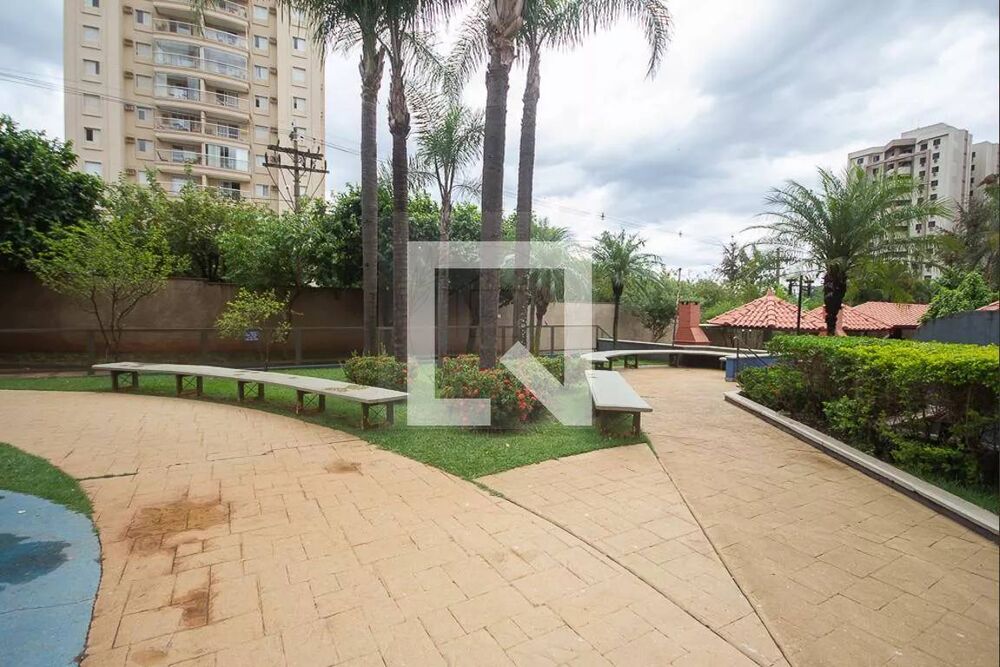 Apartamento à venda com 3 quartos, 87m² - Foto 2