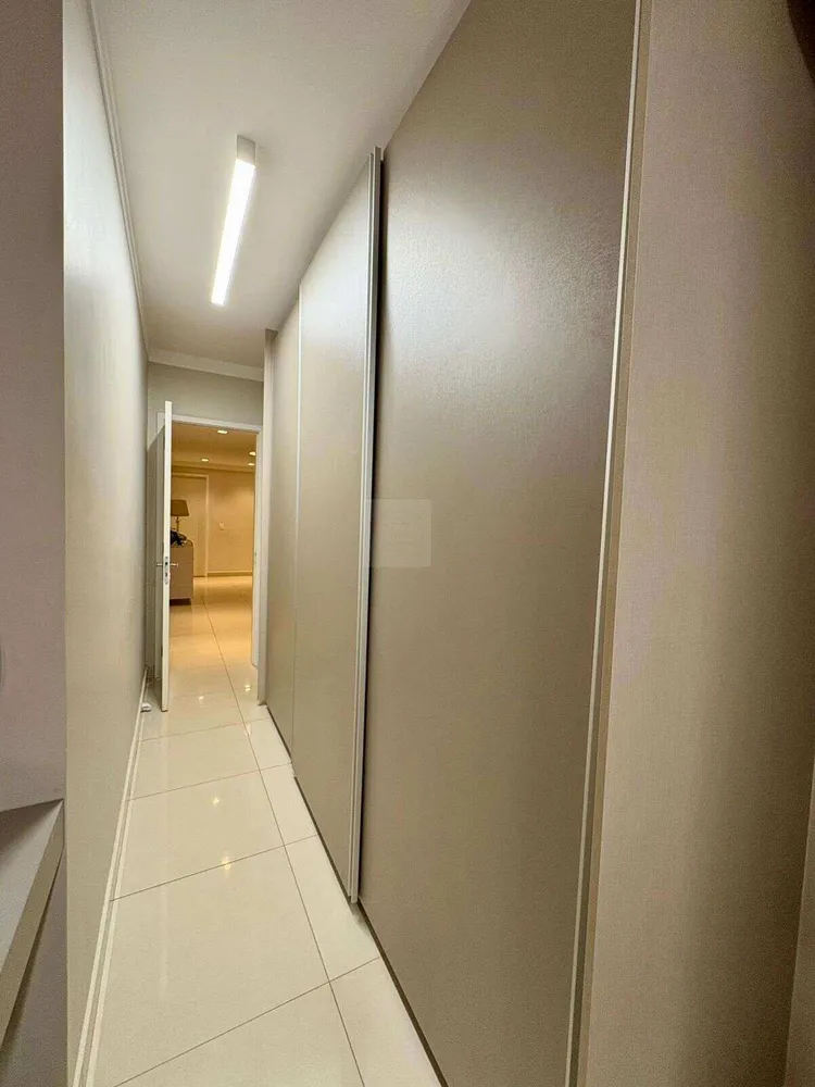 Apartamento, 4 quartos, 227 m² - Foto 8