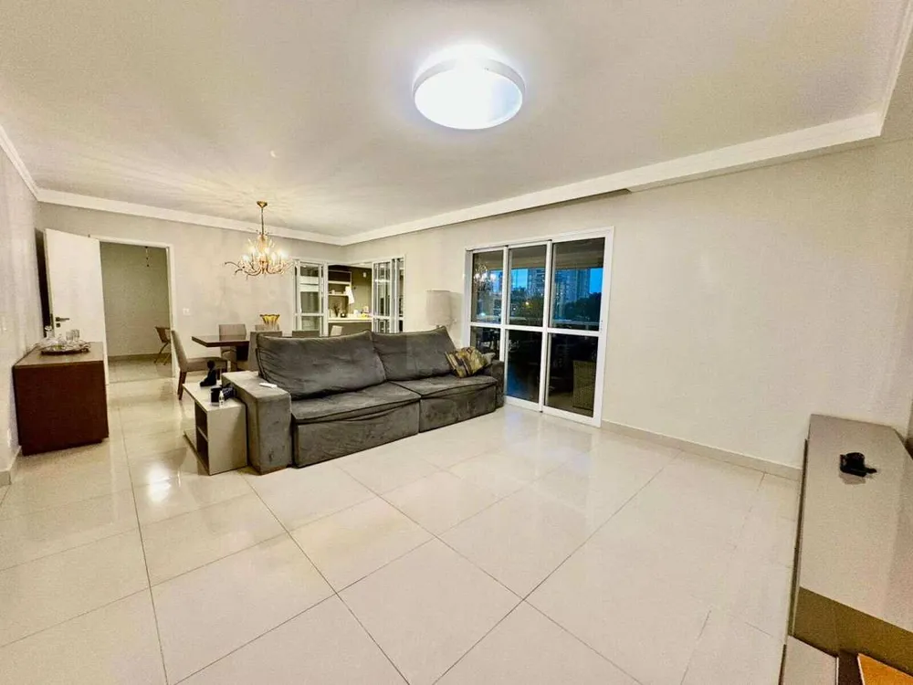 Apartamento, 4 quartos, 227 m² - Foto 2