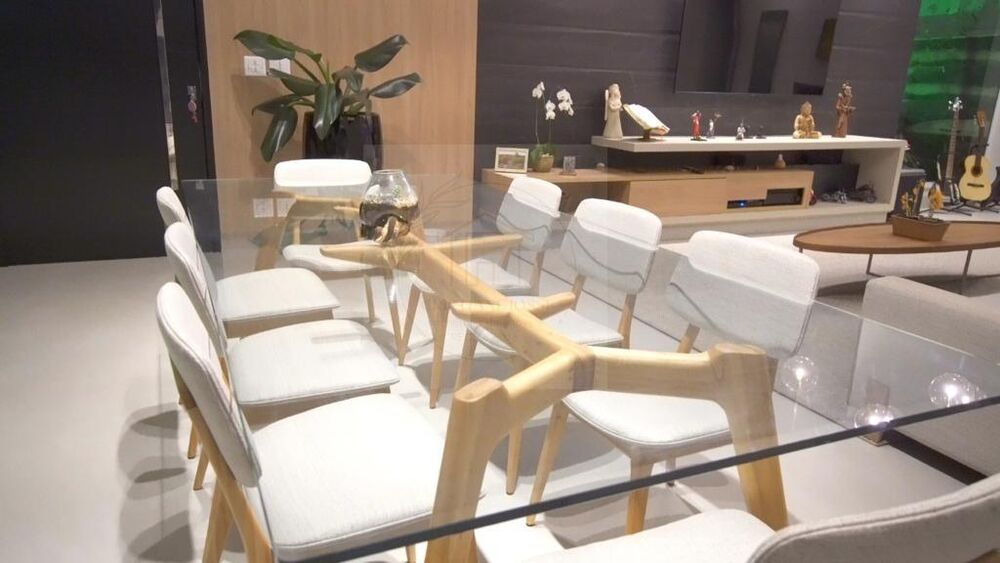 Casa à venda com 8 quartos, 1150m² - Foto 1