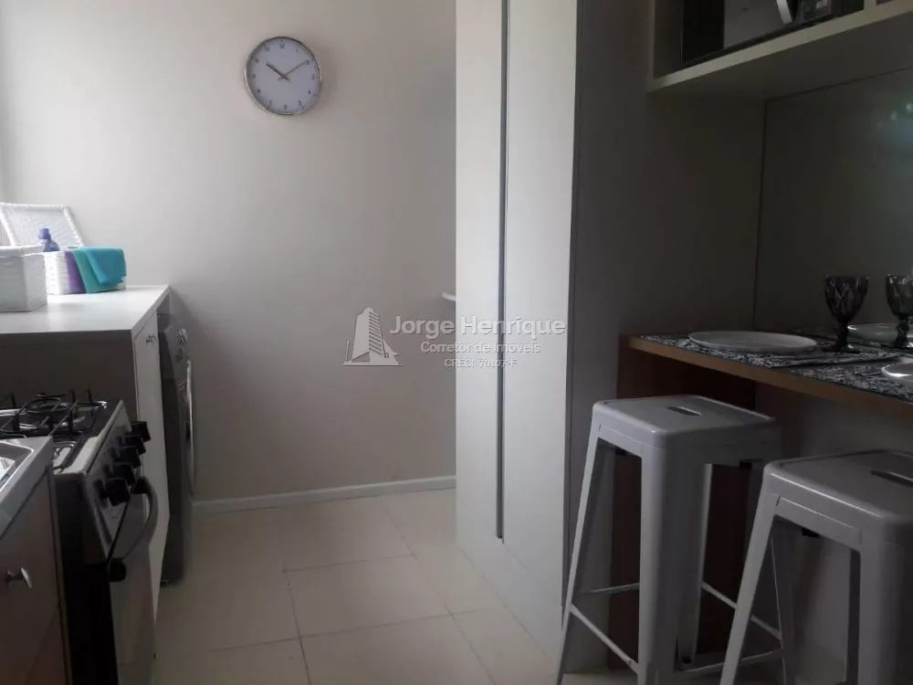 Apartamento à venda com 2 quartos, 45m² - Foto 13