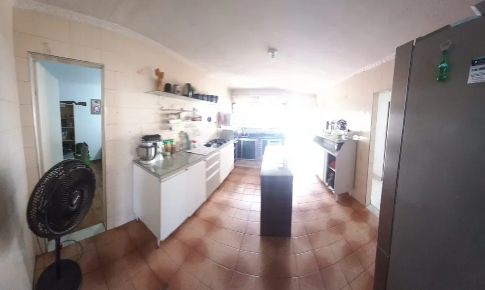 Casa, 3 quartos, 180 m² - Foto 1