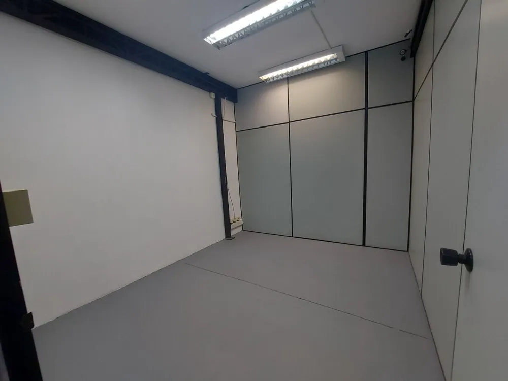 Depósito-Galpão, 434 m² - Foto 1