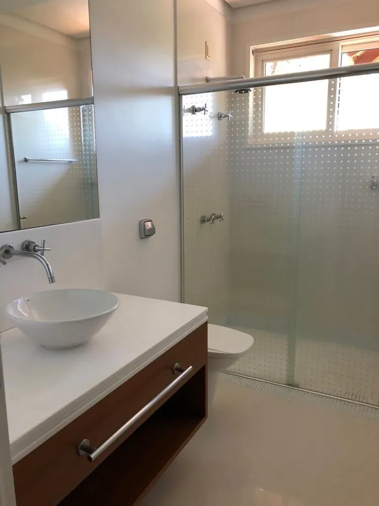 Casa de Condomínio, 5 quartos - Foto 1