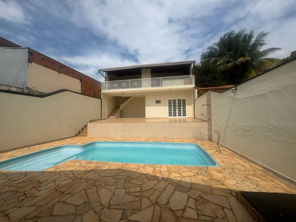Casa, 3 quartos, 257 m² - Foto 2