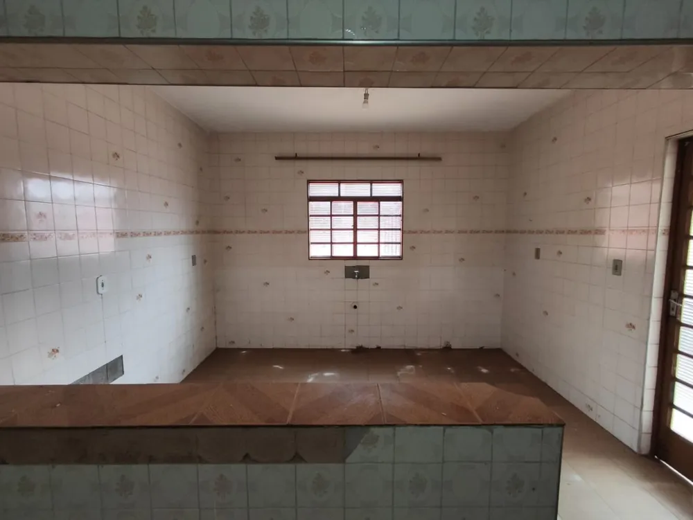 Casa, 2 quartos, 250 m² - Foto 3