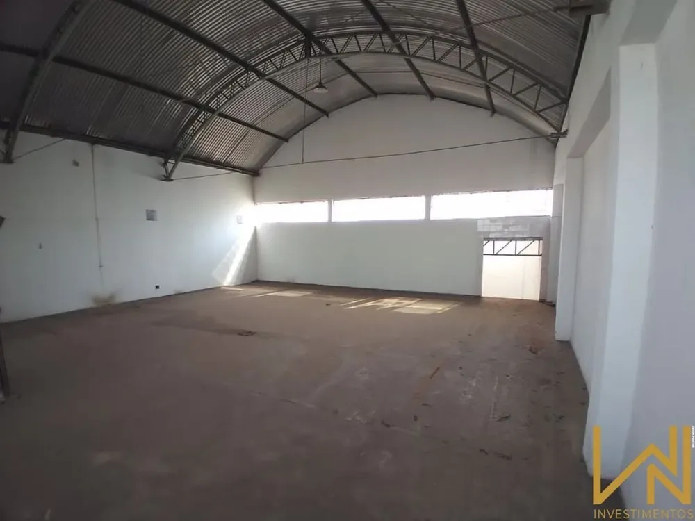 Depósito-Galpão, 343 m² - Foto 1