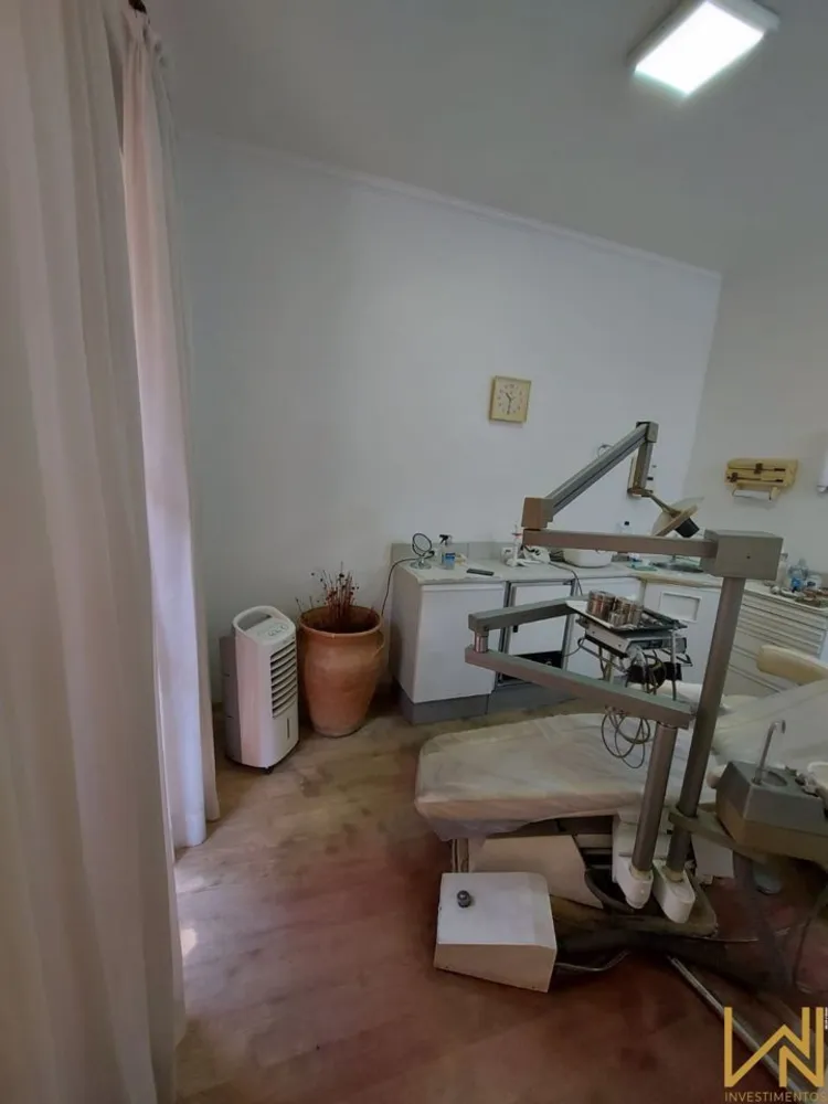 Casa, 3 quartos, 244 m² - Foto 9