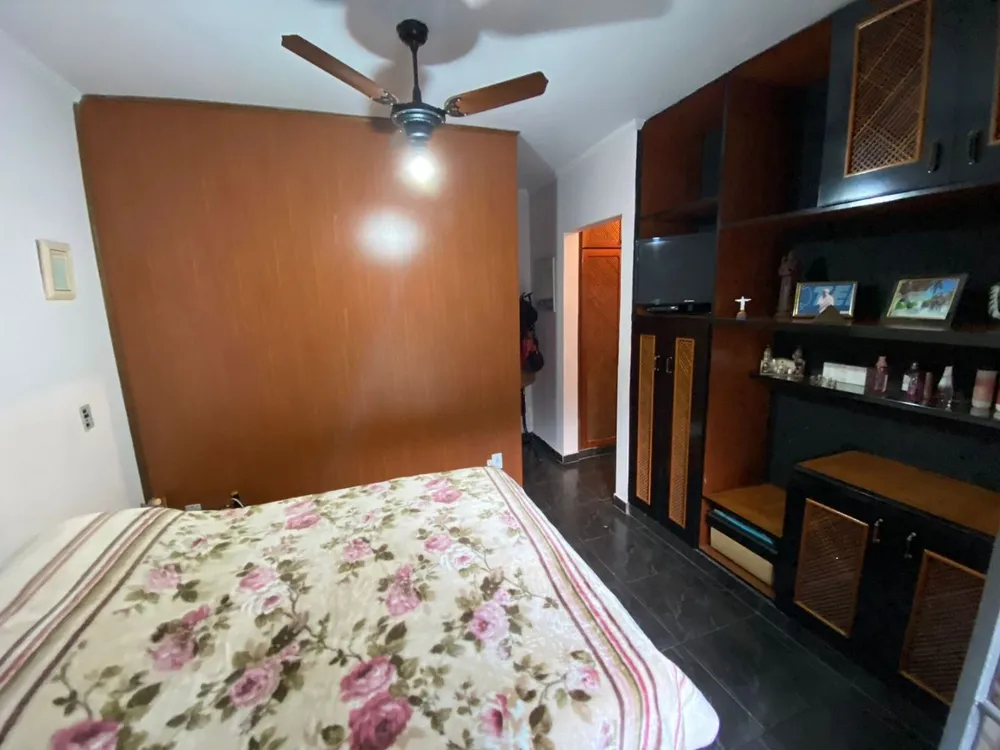 Casa, 4 quartos, 220 m² - Foto 13