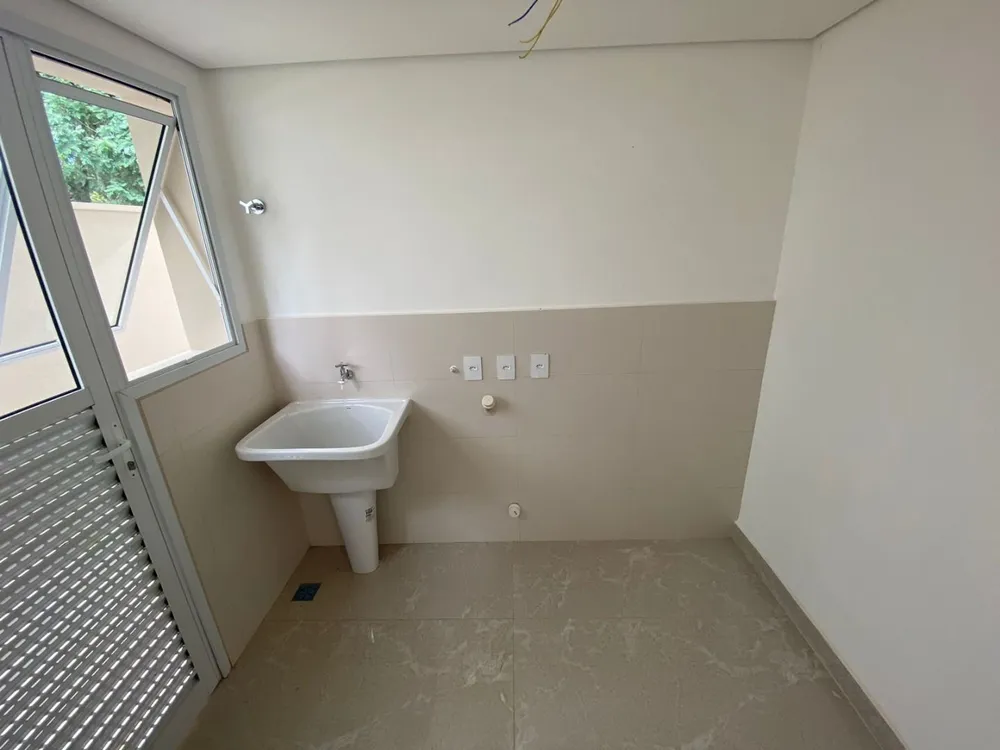 Casa, 3 quartos, 209 m² - Foto 4