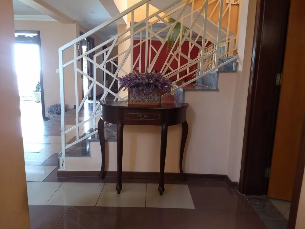 Casa, 3 quartos, 317 m² - Foto 2