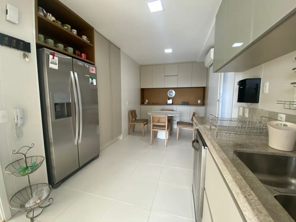 Apartamento, 3 quartos, 188 m² - Foto 1