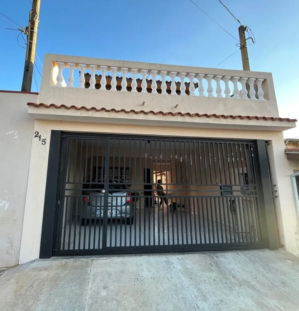 Casa, 3 quartos, 162 m² - Foto 1
