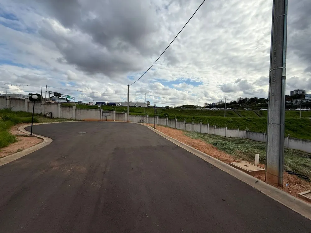 Loteamento e Condomínio, 418 m² - Foto 1