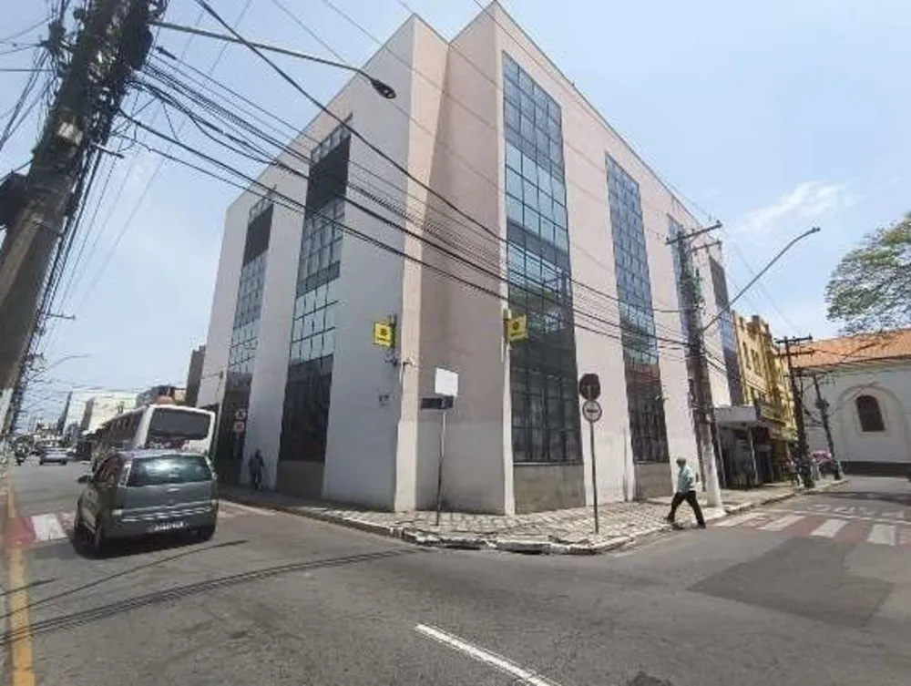 Prédio Inteiro, 2200 m² - Foto 1