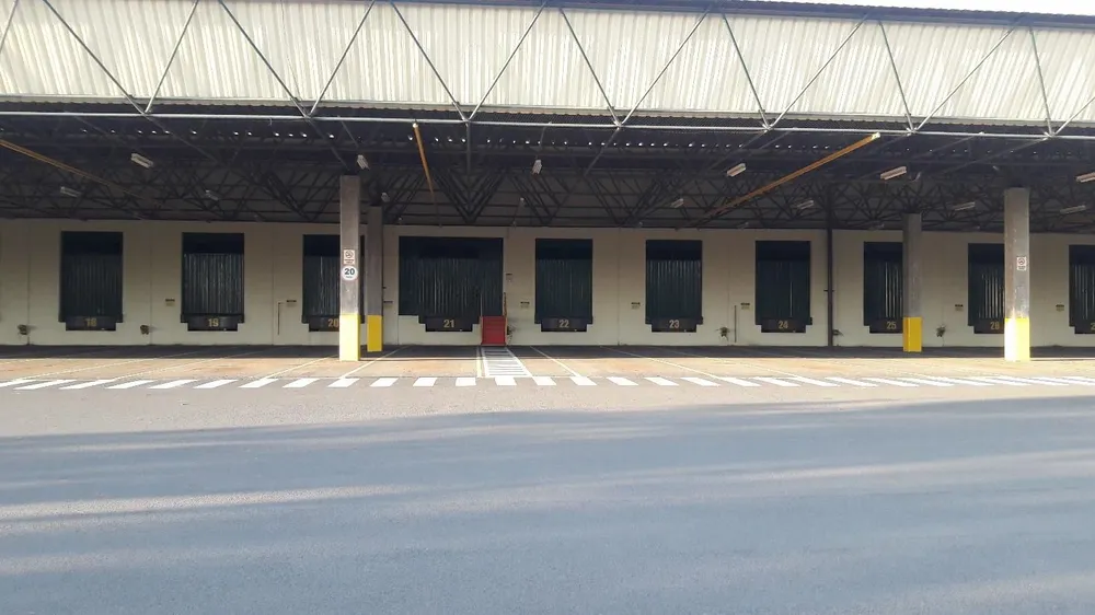 Depósito-Galpão, 38643 m² - Foto 1