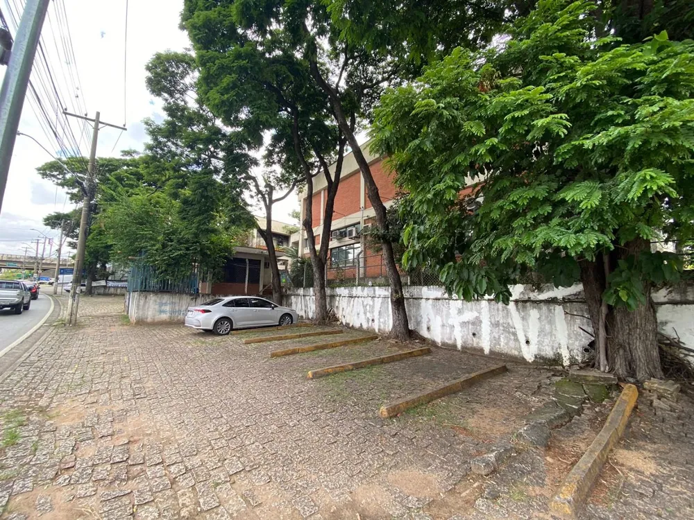 Prédio Inteiro, 5000 m² - Foto 1