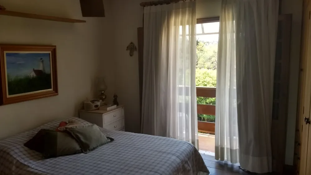 Casa, 6 quartos, 295 m² - Foto 4