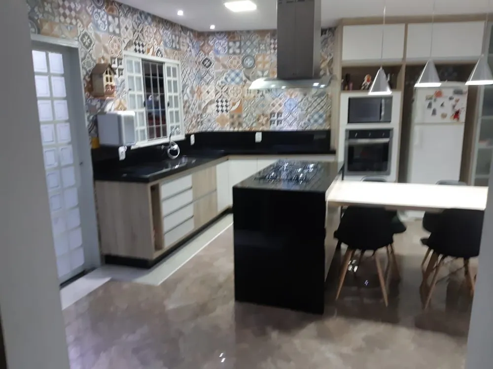 Casa, 3 quartos, 175 m² - Foto 2