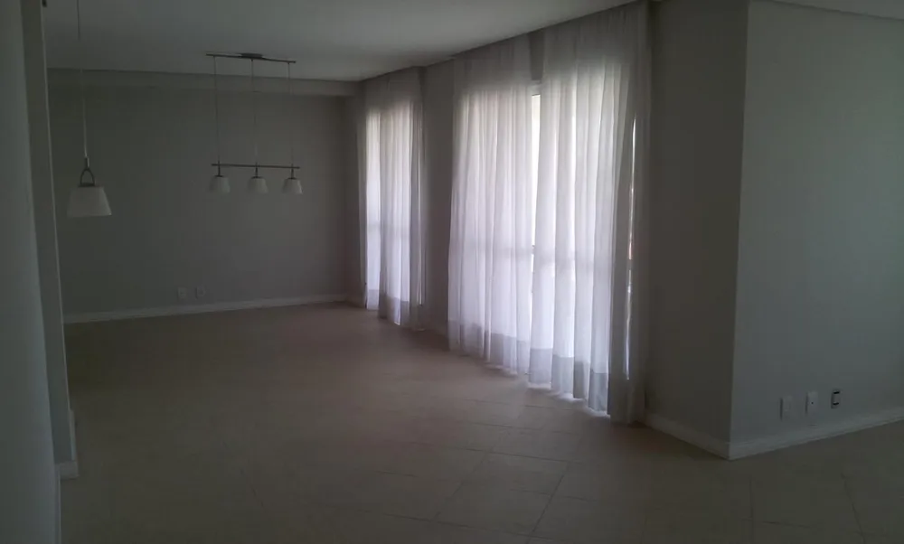 Apartamento, 3 quartos, 136 m² - Foto 2