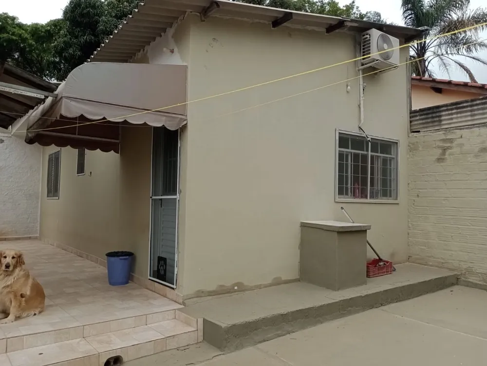 Chácara, 3 quartos, 684 m² - Foto 4