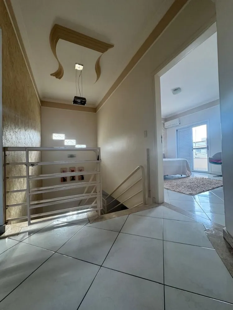 Casa, 3 quartos, 186 m² - Foto 9