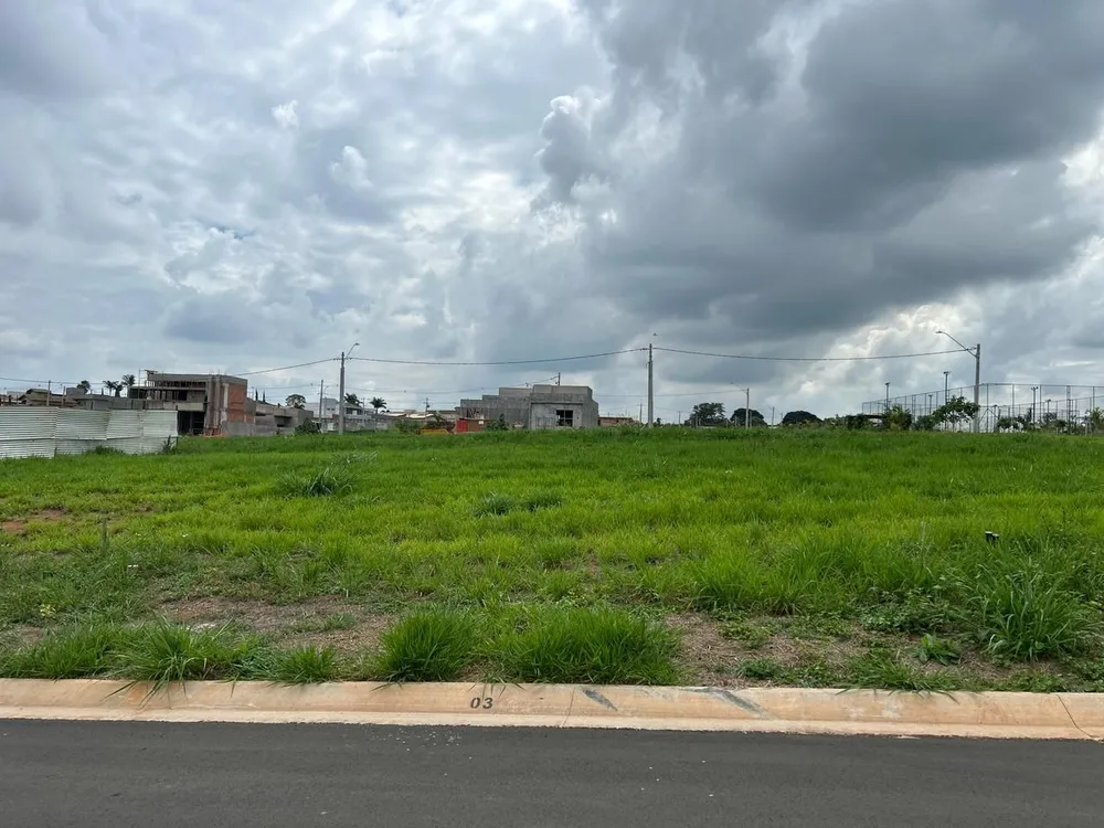 Loteamento e Condomínio, 300 m² - Foto 1