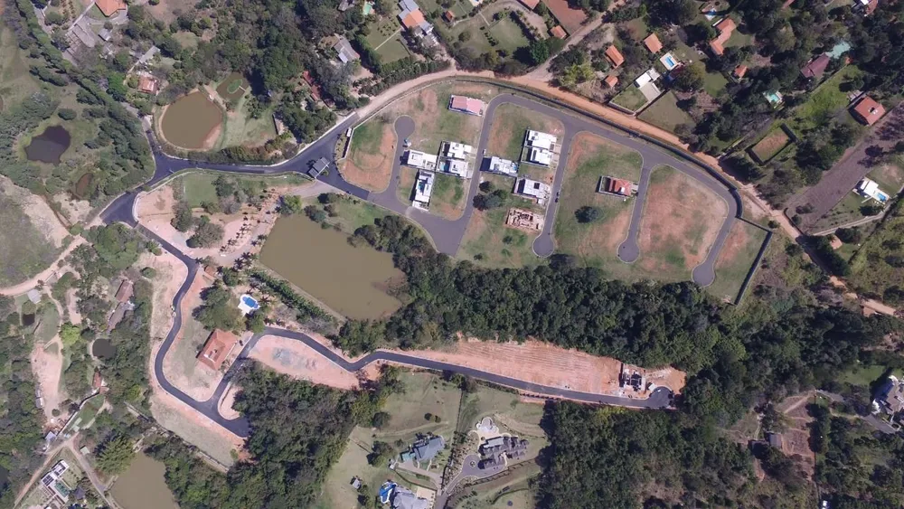 Loteamento e Condomínio, 447 m² - Foto 2
