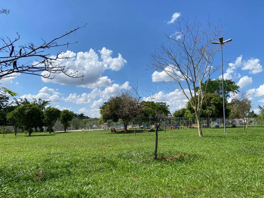 Loteamento e Condomínio, 1220 m² - Foto 3