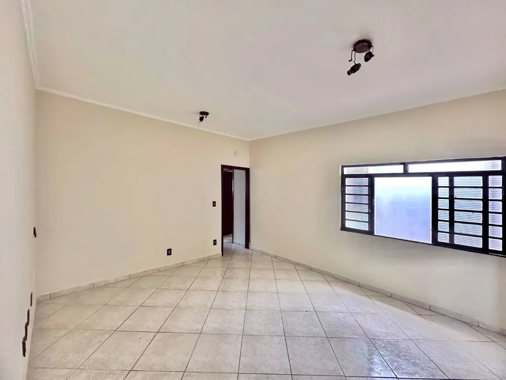 Casa, 3 quartos, 137 m² - Foto 4