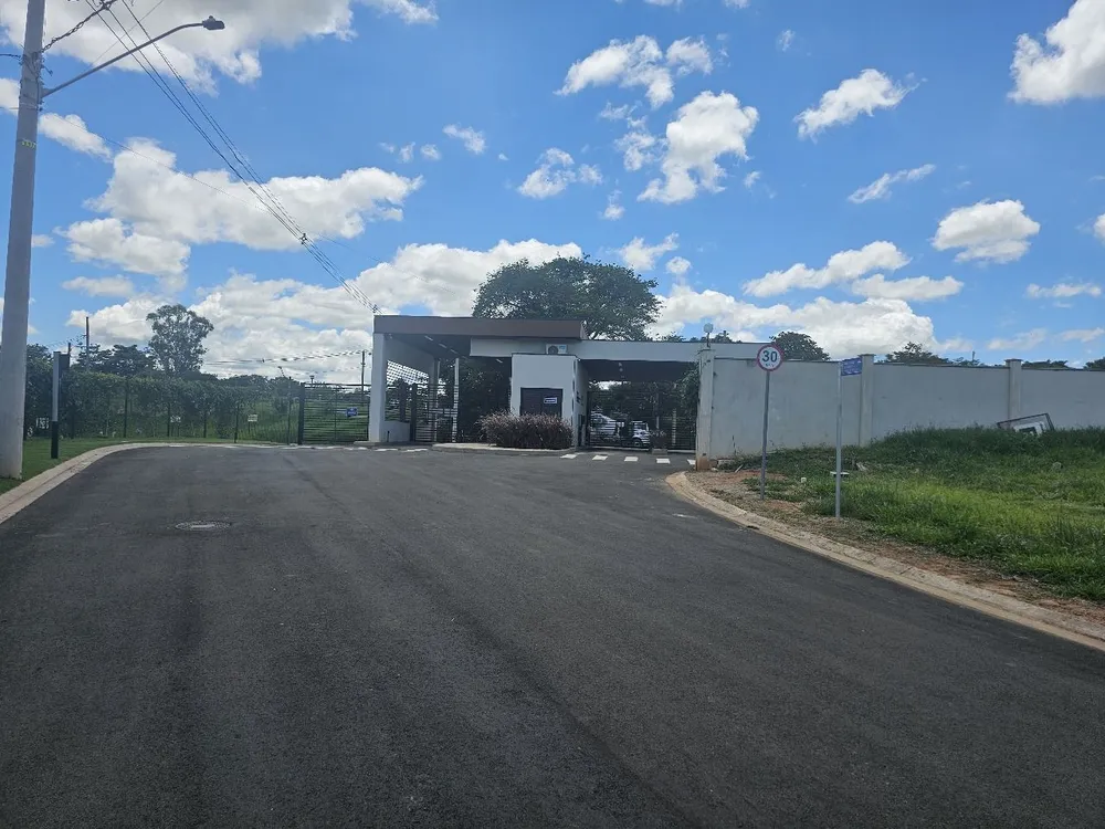 Loteamento e Condomínio, 300 m² - Foto 1