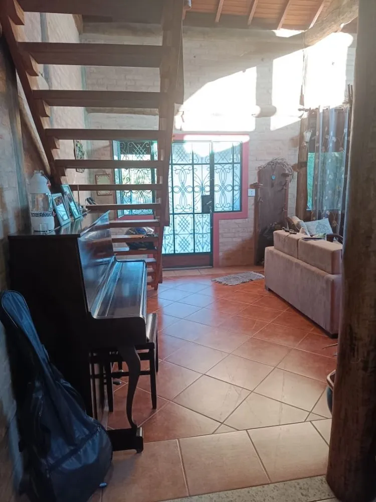 Chácara, 2 quartos, 5000 m² - Foto 1