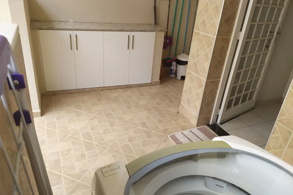 Casa, 3 quartos, 227 m² - Foto 3