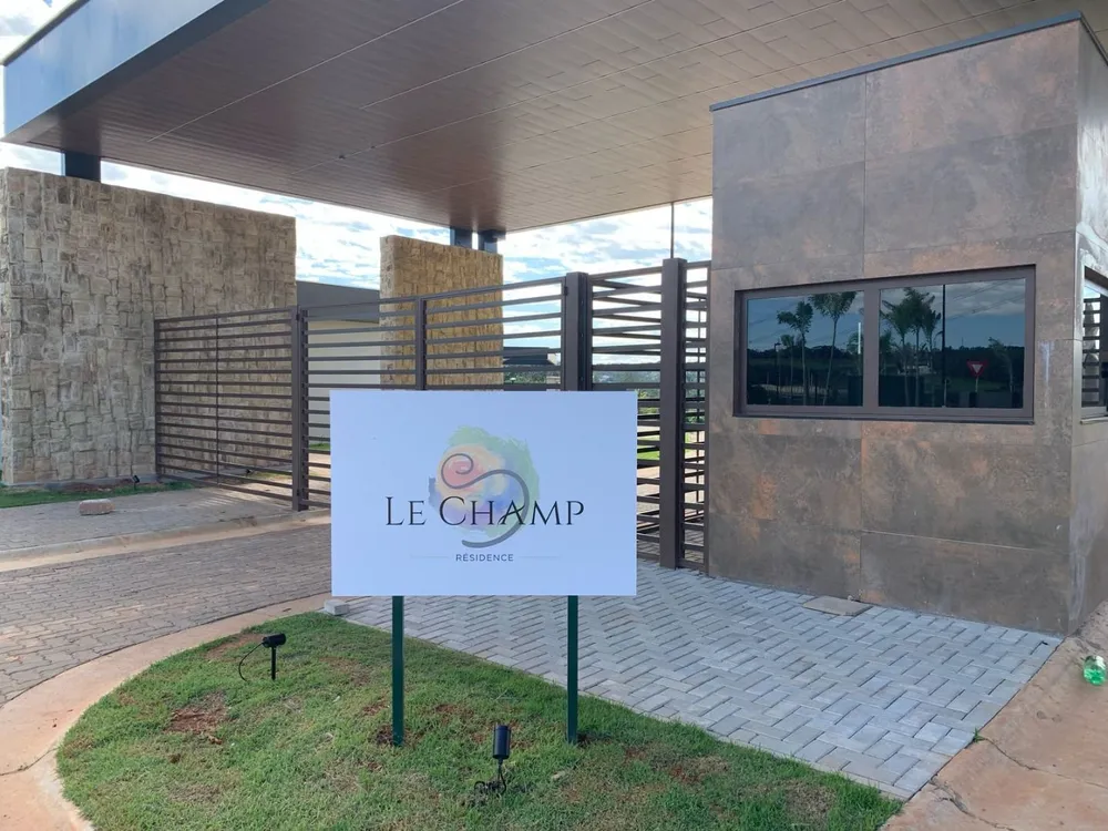 Loteamento e Condomínio, 1000 m² - Foto 1