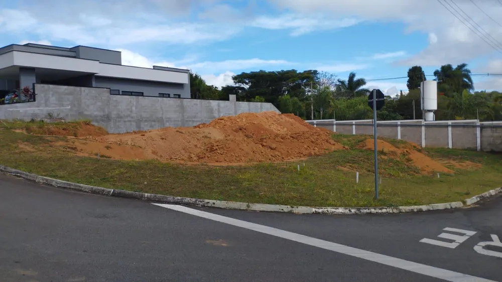 Loteamento e Condomínio, 700 m² - Foto 1