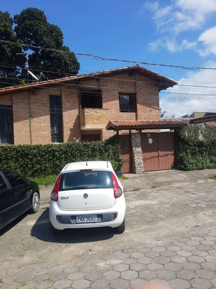 Casa, 3 quartos, 176 m² - Foto 1