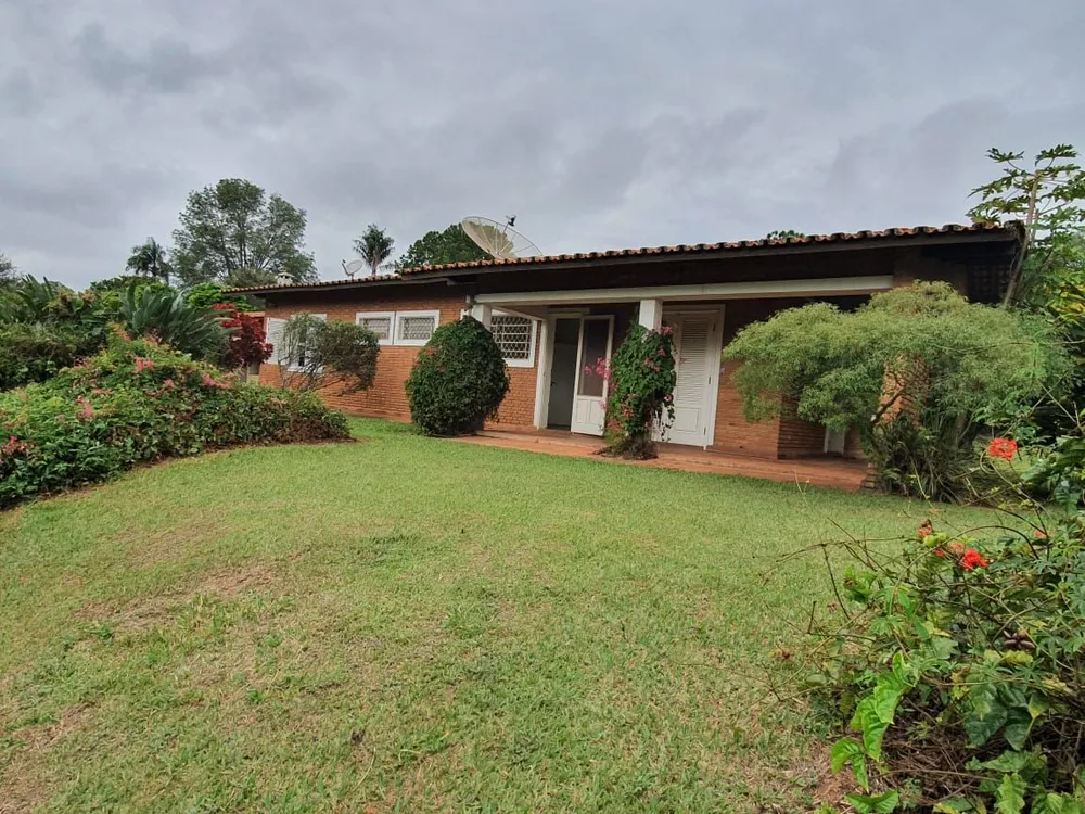 Chácara, 3 quartos, 4400 m² - Foto 1