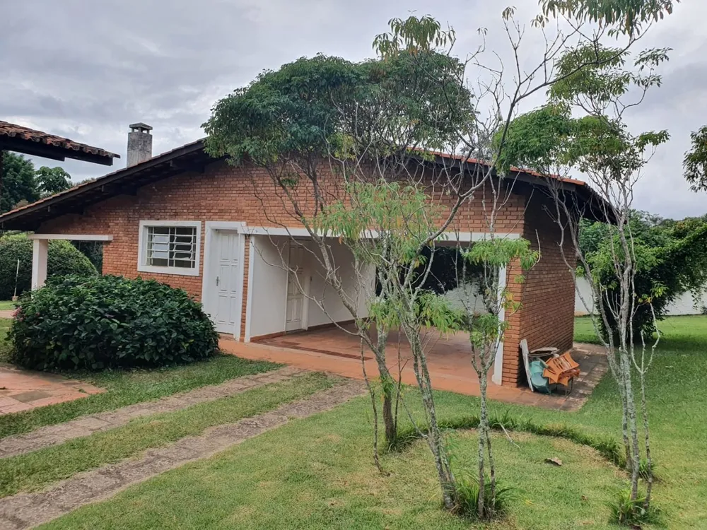 Chácara, 3 quartos, 4400 m² - Foto 1