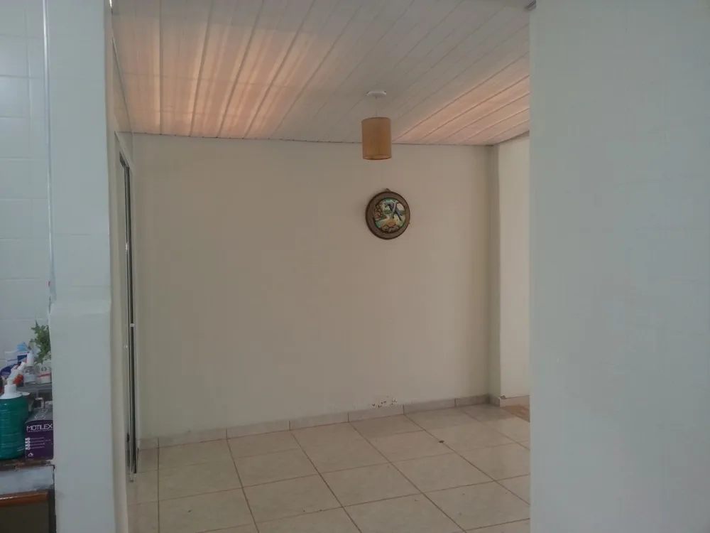 Casa, 3 quartos, 200 m² - Foto 11